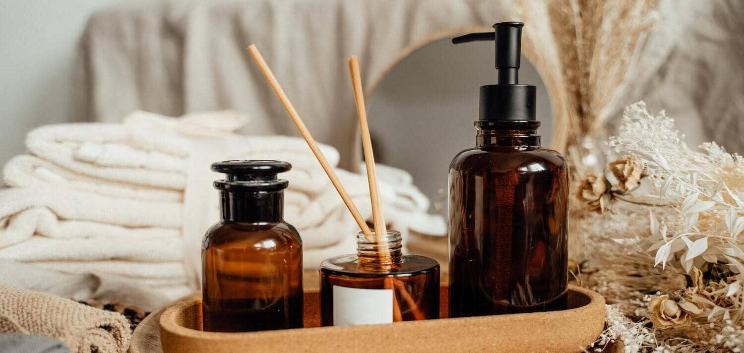 3 deodoranti per il bagno fatti in casa che profumano tutto il giorno:  ricette e passaggi