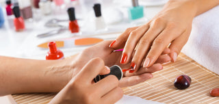Tipi di manicure che esistono e che devi assolutamente conoscere per fare tendenza